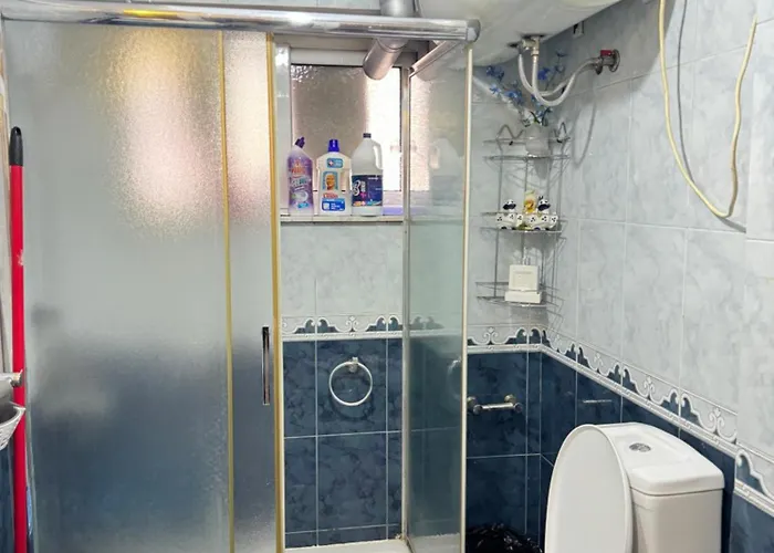 Centre Lions Gate 10 Tirana